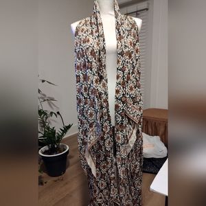 Amuse Society open front Duster/ kimono in floral.